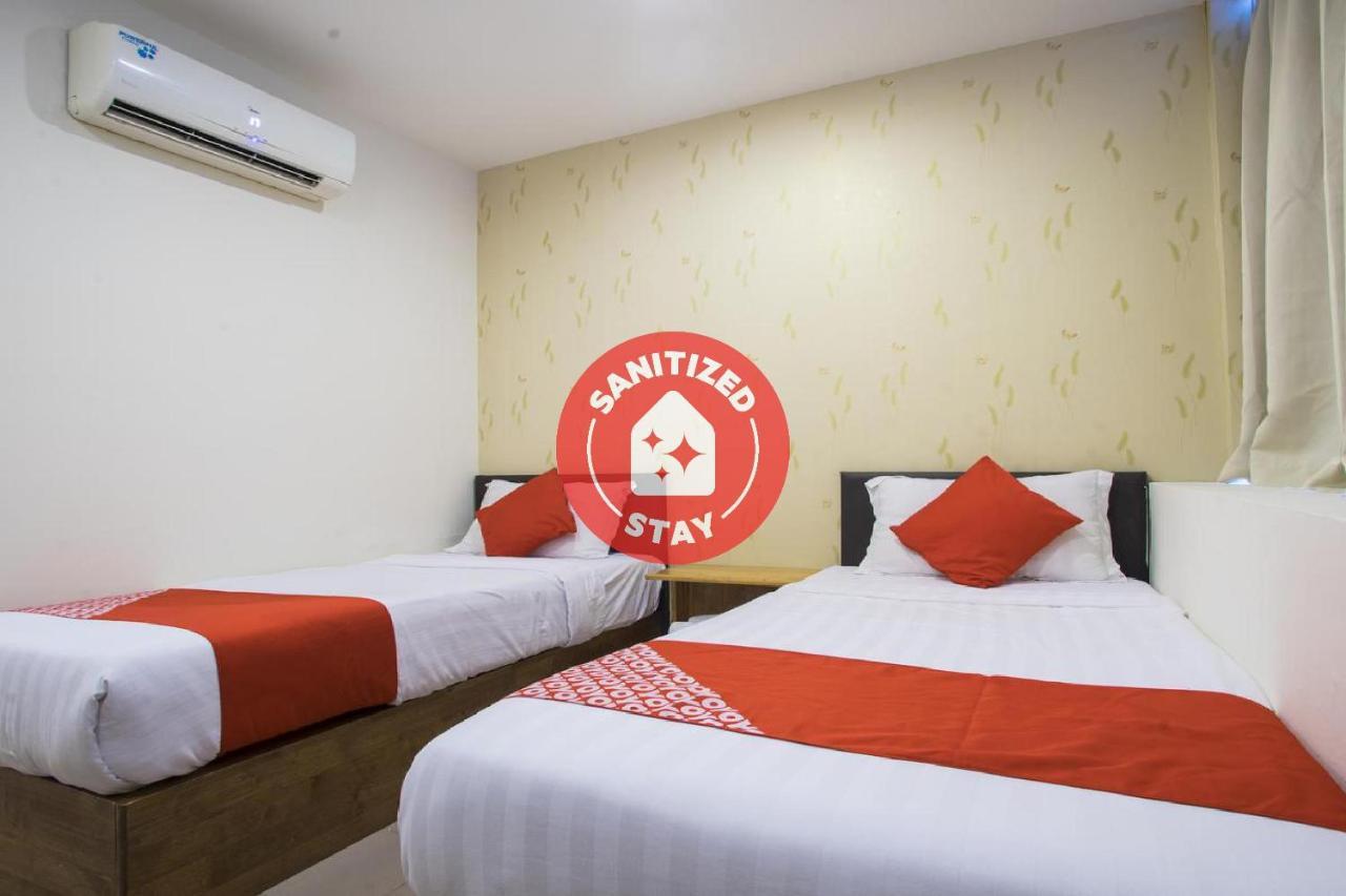 Oyo 982 Hotel Sk Каджанг Екстер'єр фото